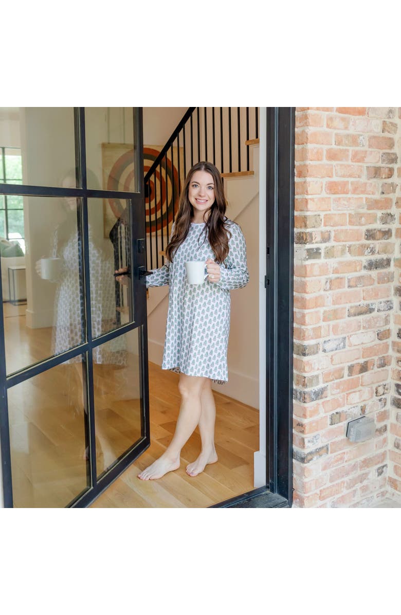 Lila and Hayes Ann Women's Longsleeve Nightgown, Alternate, color, Under The Christmas Tree