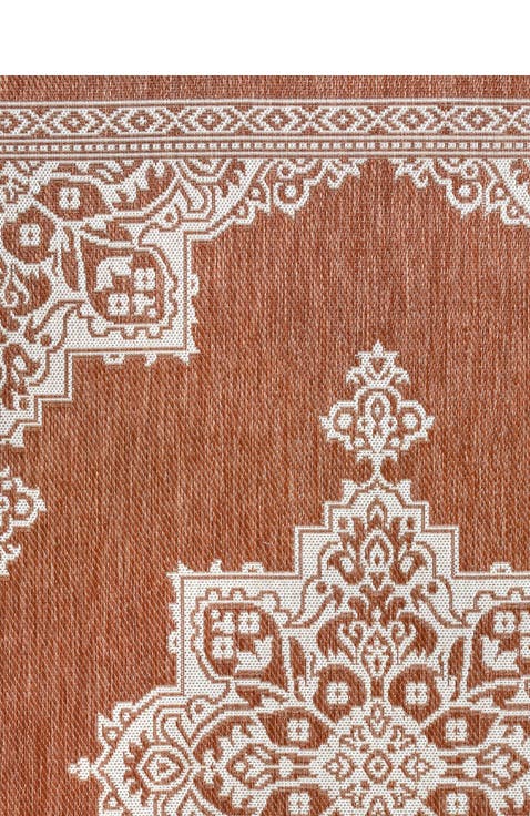 Arden Vintage Casual Medallion Indoor/Outdoor Area Rug