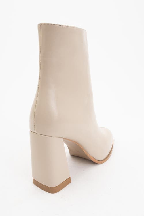 Prologue Shoes Jewel High Heel Boot In Brown