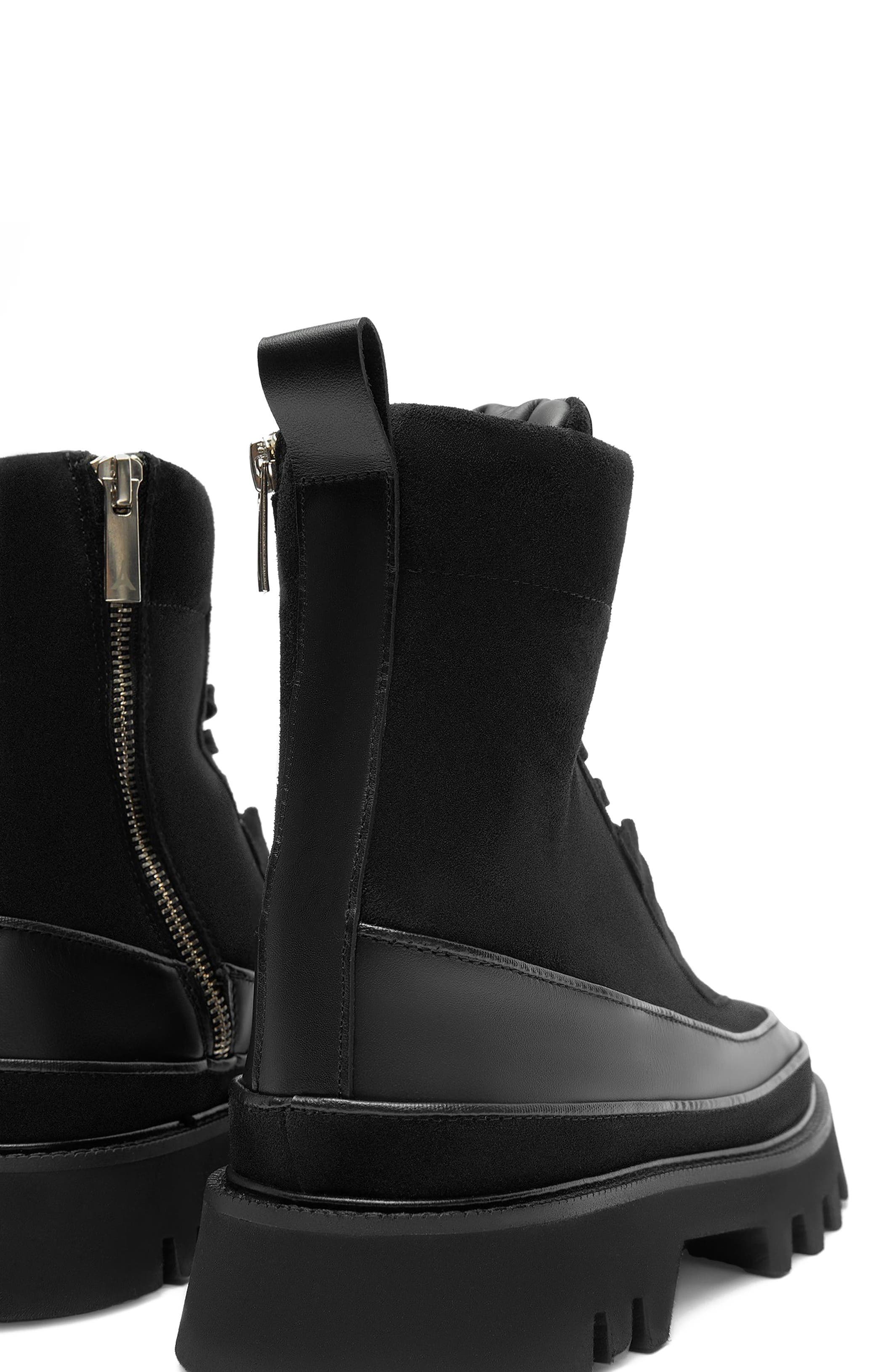 Le Combat, Alternate, color, Black