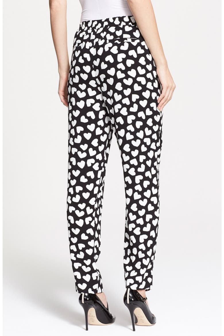 'ria - dancing hearts' print pants, Alternate, color, BLACK/ CREAM