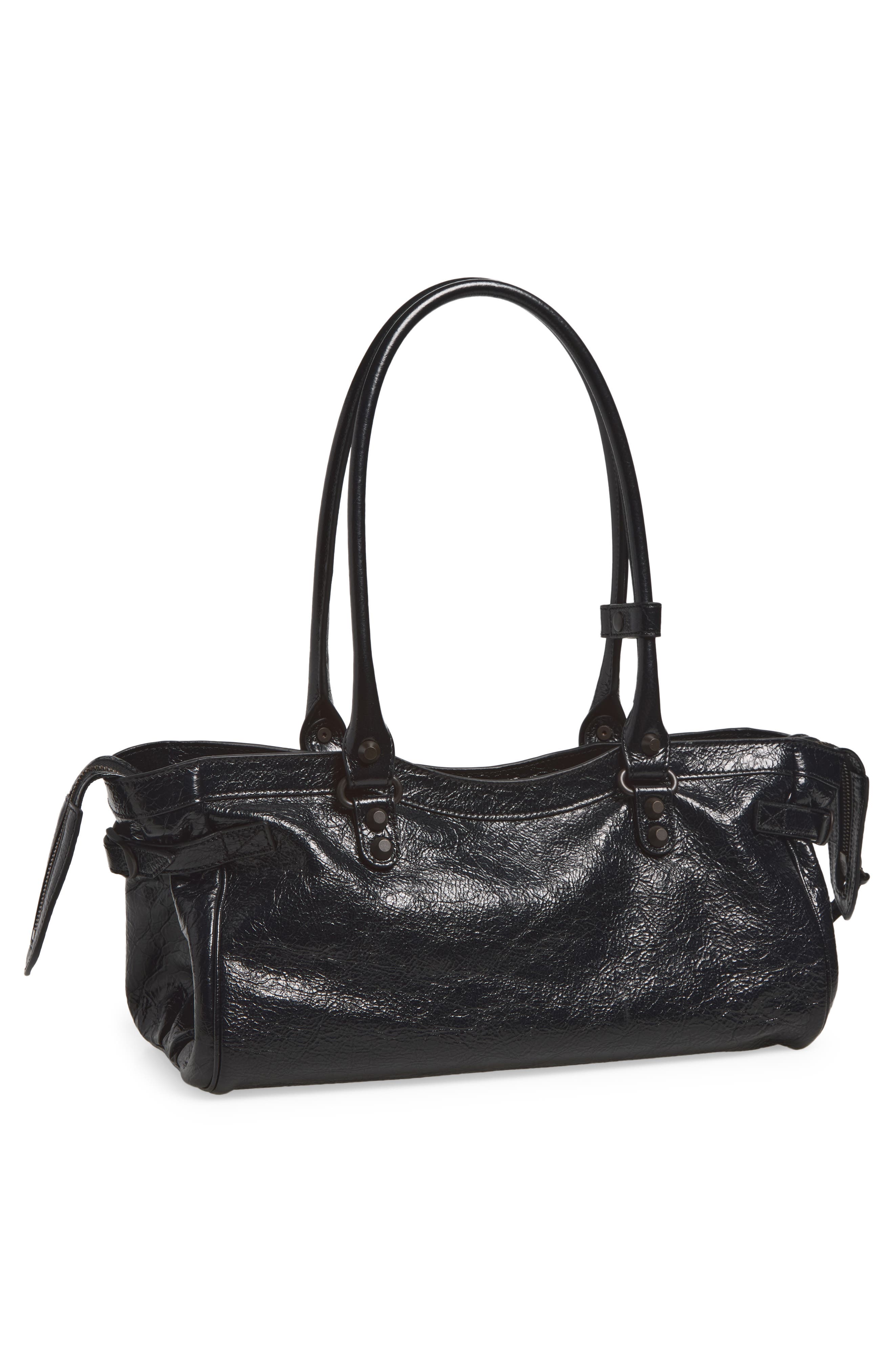 Le City East West Leather Shoulder Bag, Alternate, color, 1000 BLACK