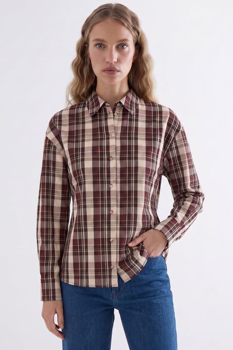Long Sleeve Snap Button Shirt With Back Pleats
