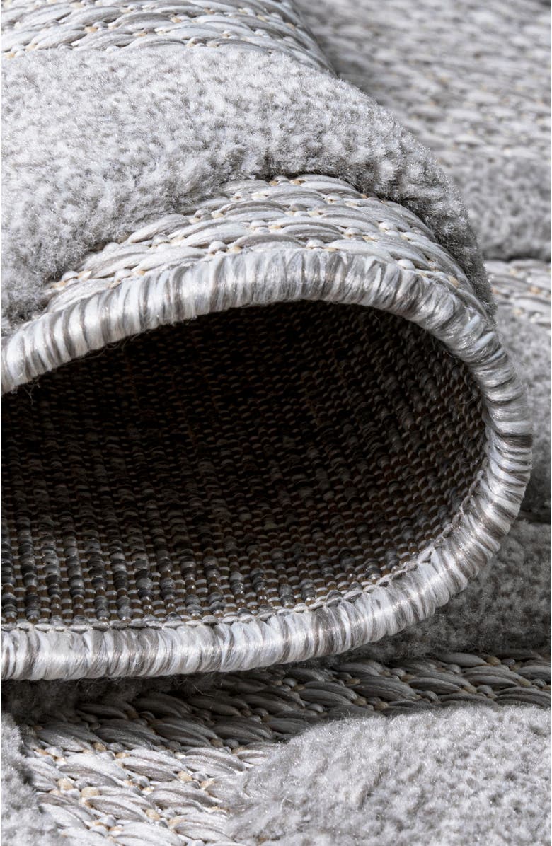 JONATHAN Y Peralta Moroccan Diamond Indoor/Outdoor Area Rug, Alternate, color, Light Gray