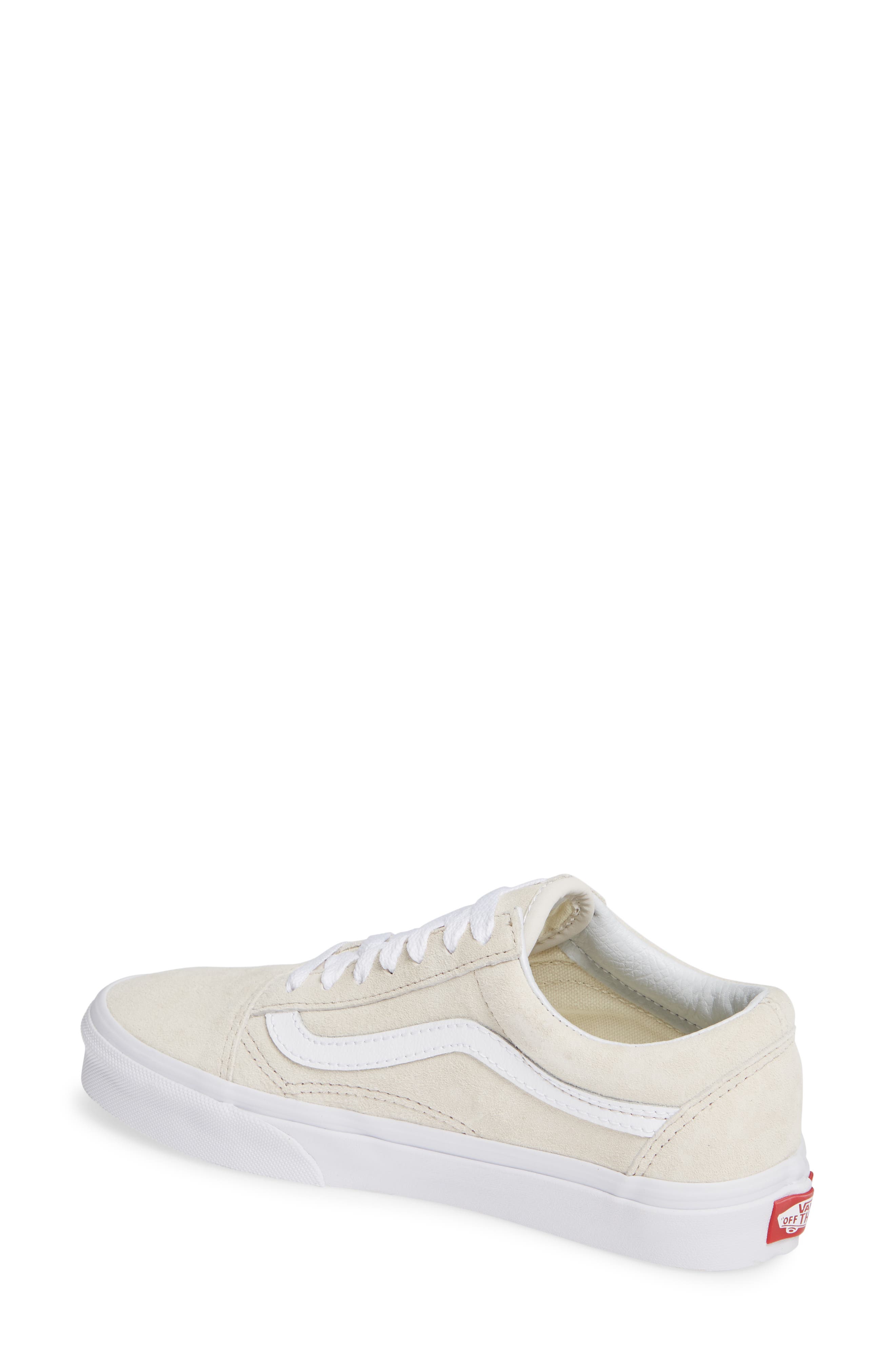 Old Skool Low Top Sneaker, Alternate, color, MOONBEAM/ TRUE WHITE SUEDE