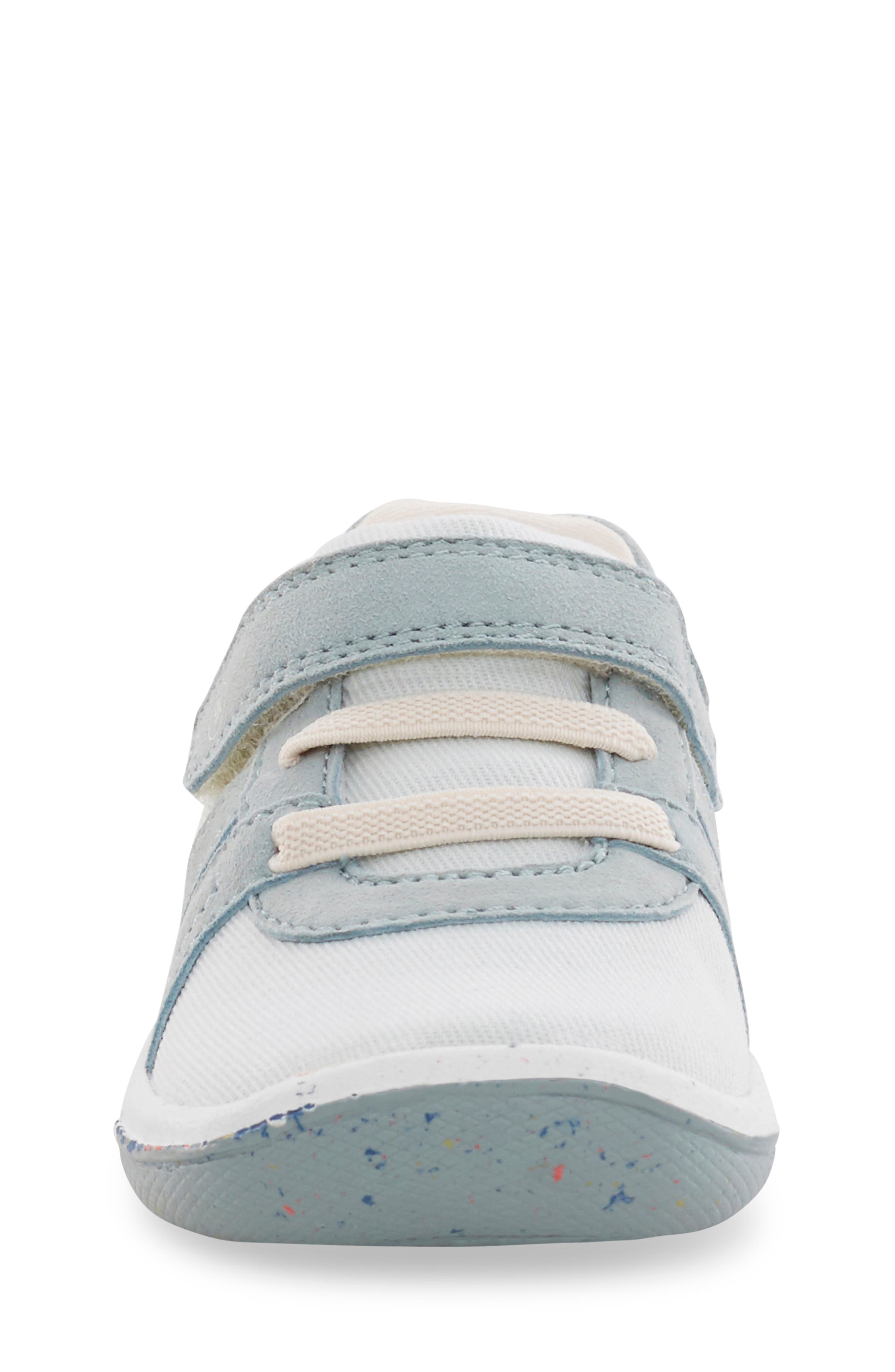 Stride Rite Kids' Fern Sneaker, Alternate, color, 