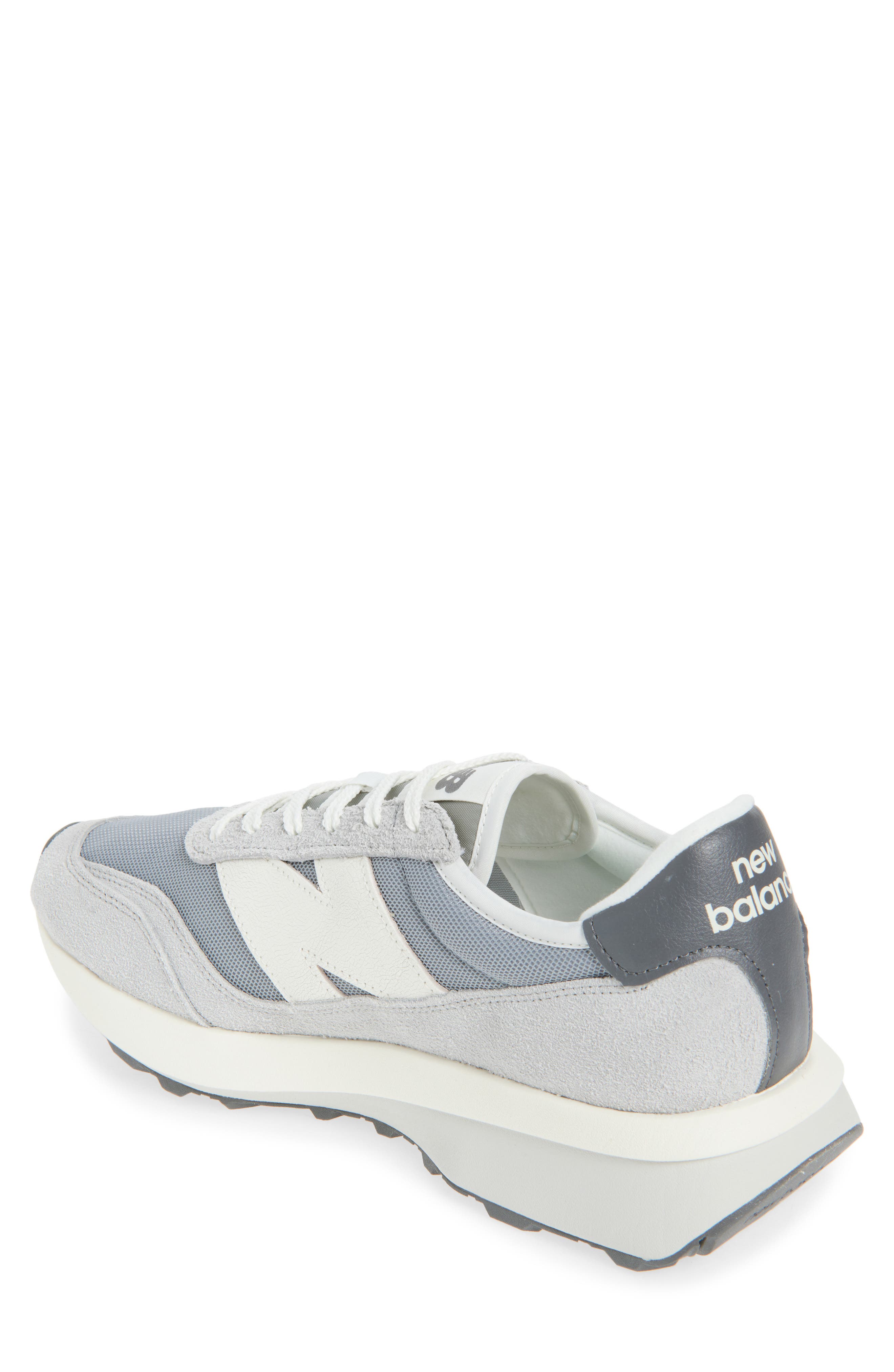 New Balance Gender Inclusive 370 Sneaker, Alternate, color, 