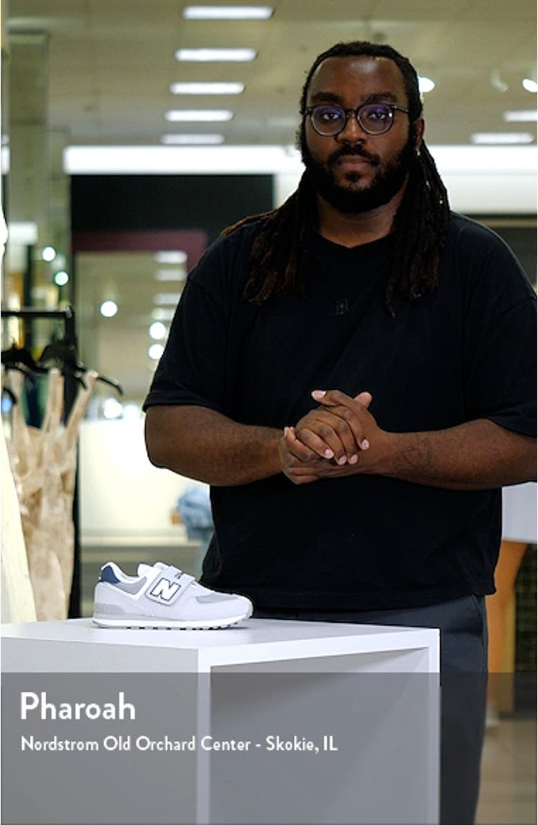 574 Sneaker, sales video thumbnail