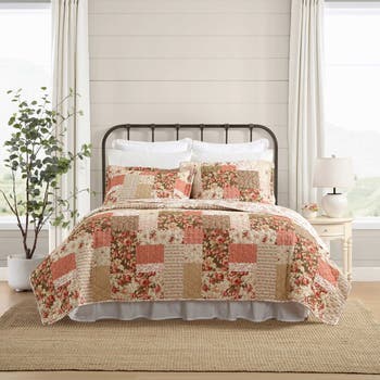 Harrietta Patchwork Quilt & Sham 3-Piece Set