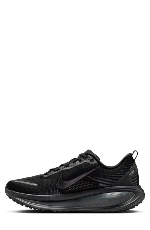 Nike Zoom Vomero Roam Sneaker In Multi