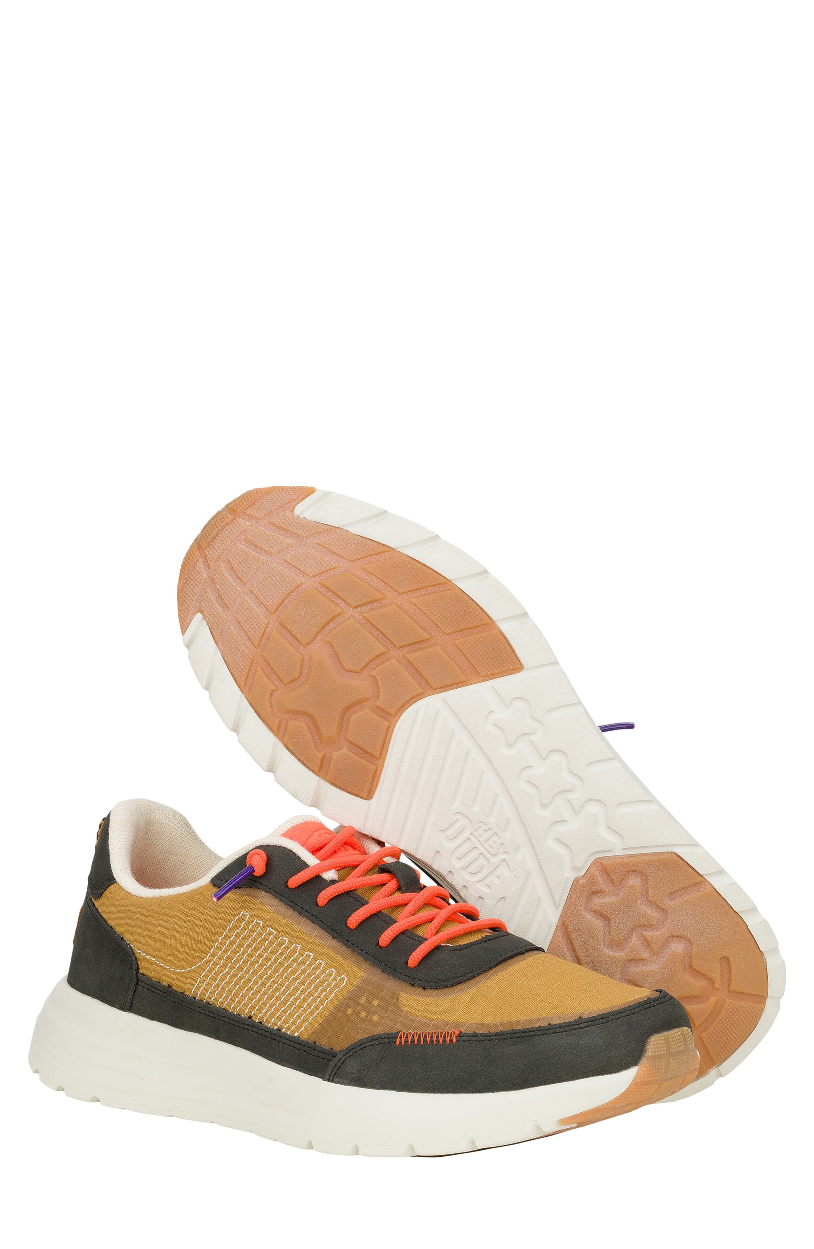 Hey Dude Sirocco Alto Low Top Slip-On Sneaker, Alternate, color, Walnut