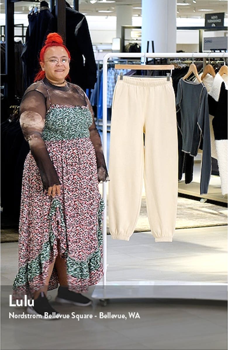 Fleece Joggers, sales video thumbnail