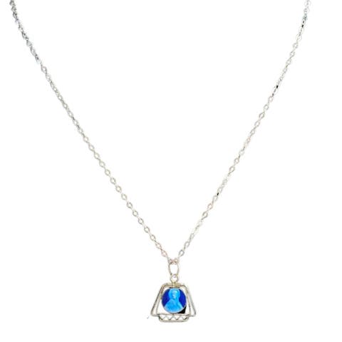 Vintage Virgin Mary Pendant Silvertone Necklace