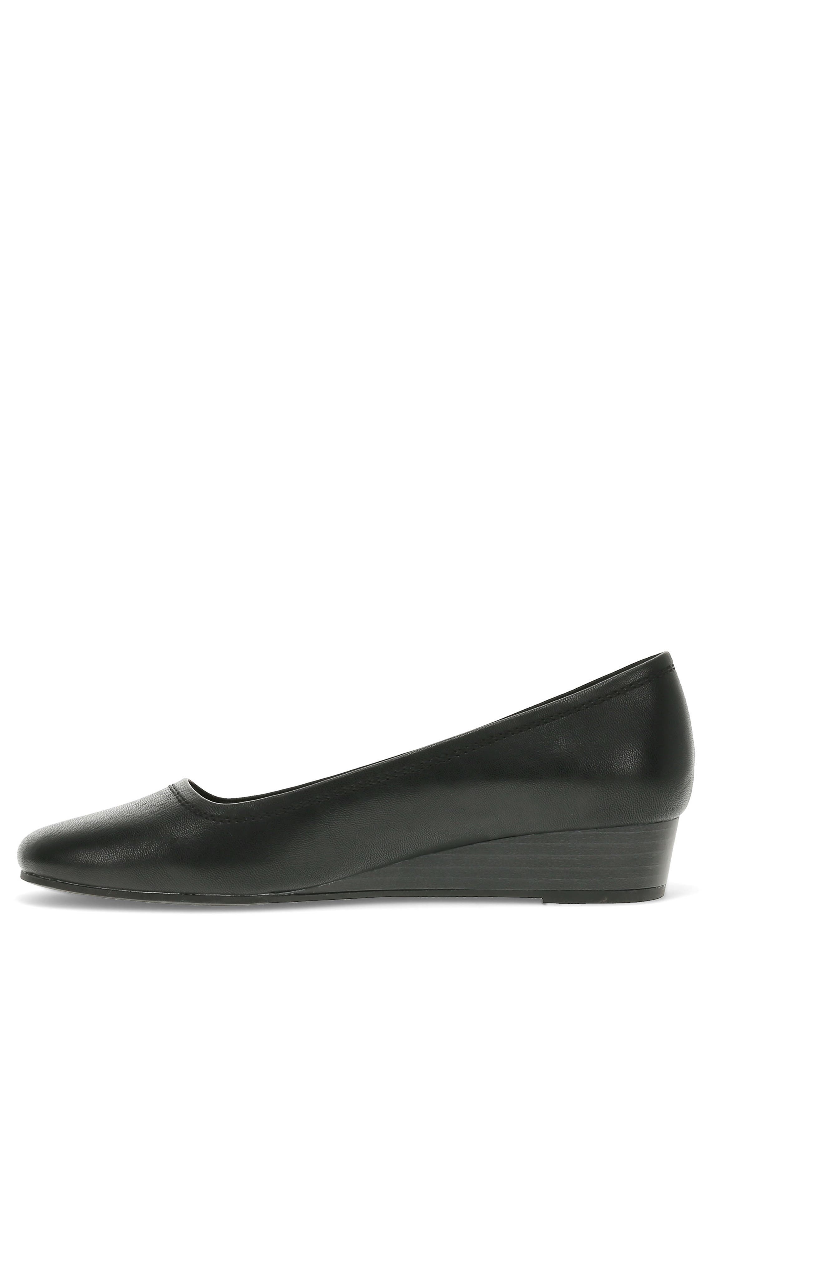 BARETRAPS Covette Casual Flat, Alternate, color, 