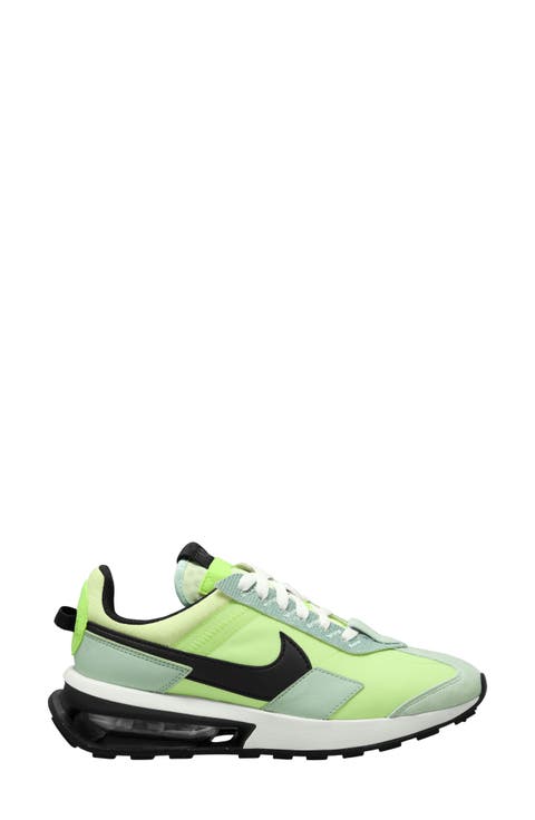 Air Max Pre-Day Sneaker
