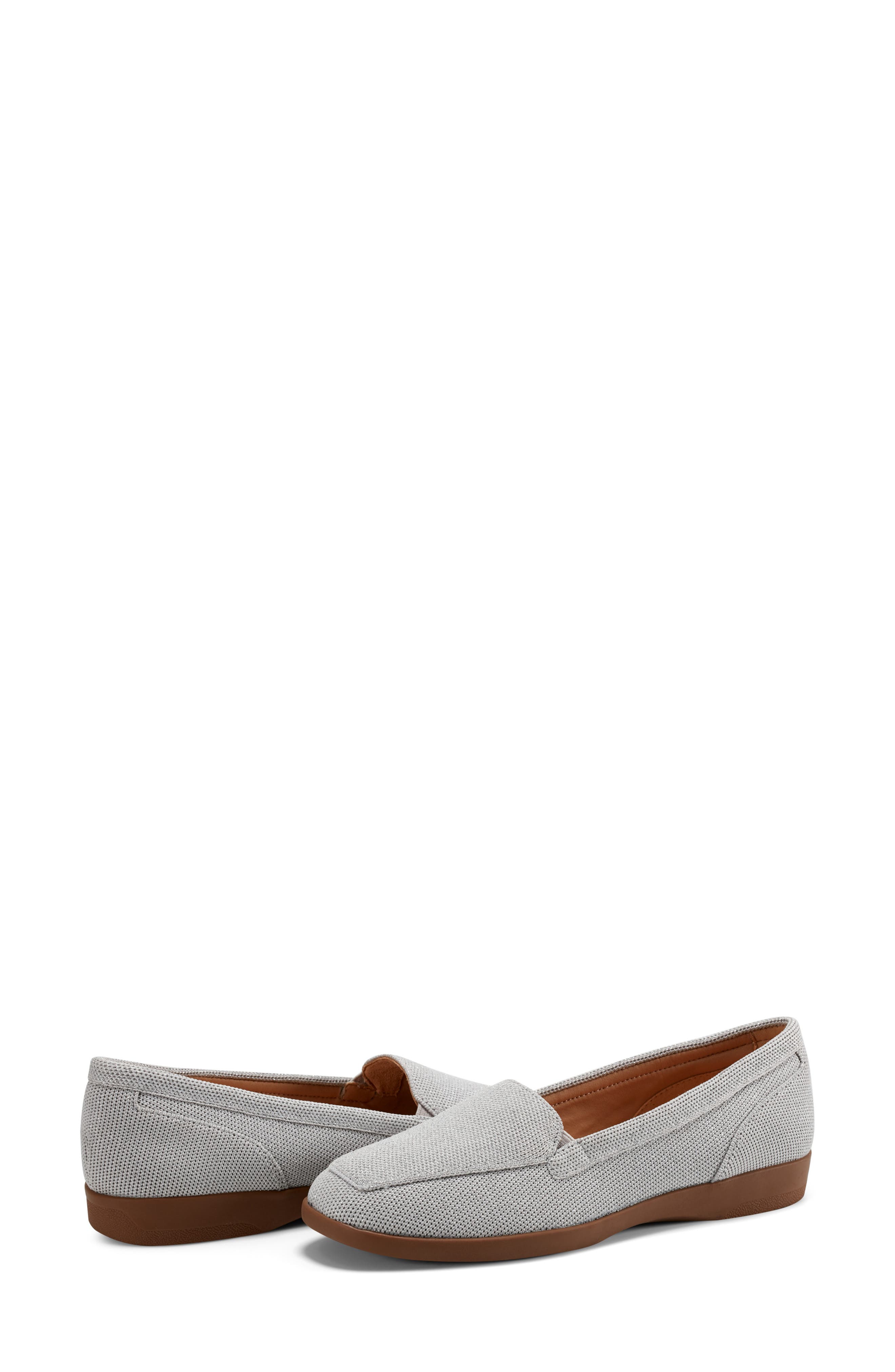 Easy Spirit Devitt Flat, Alternate, color, Light Gray