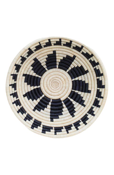 Burst Raffia Plateau