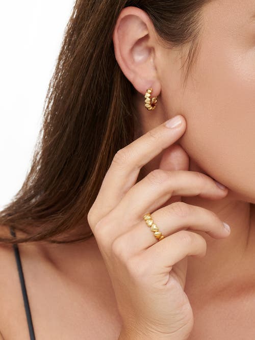Devata Sweet Heart Hoop Earrings In Gold