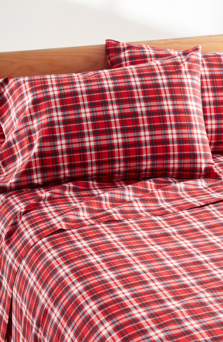 Nordstrom Family Flannel Holiday Sheet Set, Alternate, color,