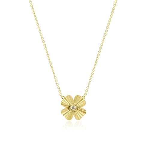 Fluted Gold Single Four Leaf Clover Necklace