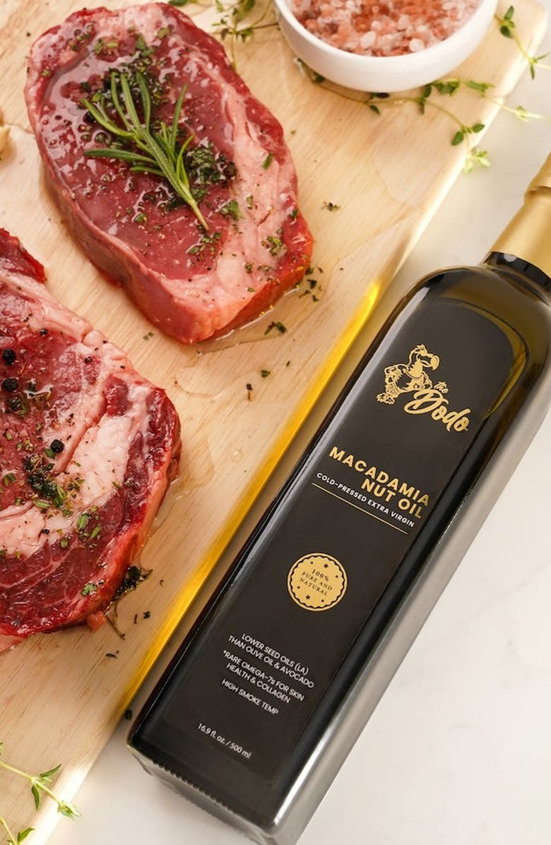 The Dodo Chocolates Macadamia Nut Oil, Alternate, color, Golden