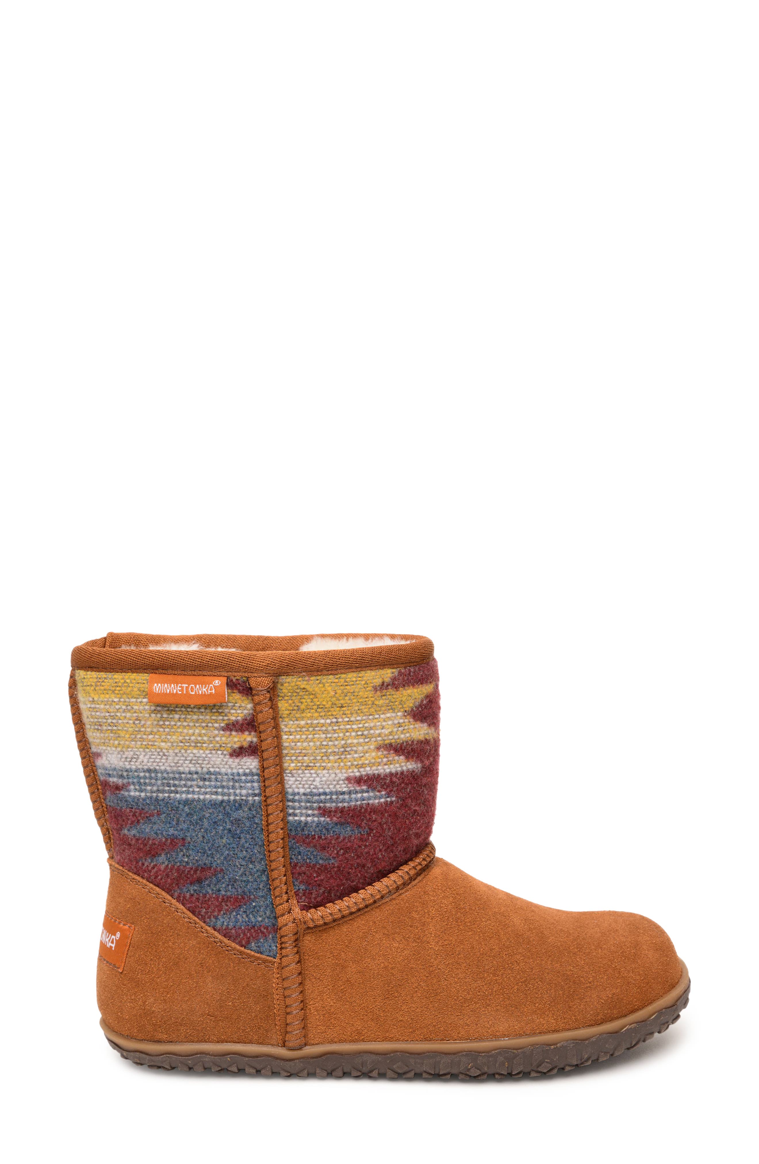 Minnetonka Tali Faux Fur Lined Boot, Alternate, color, Brown Multi