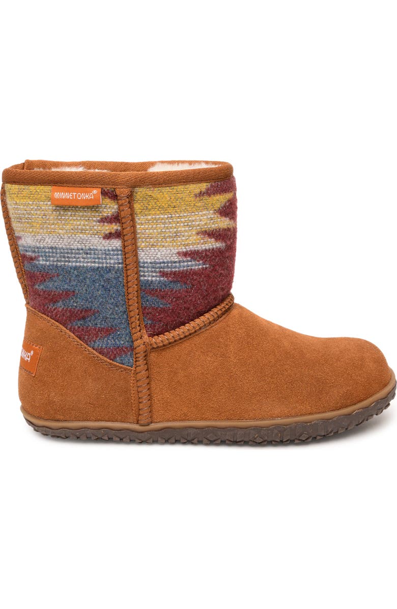 Minnetonka Tali Faux Fur Lined Boot, Alternate, color, Brown Multi