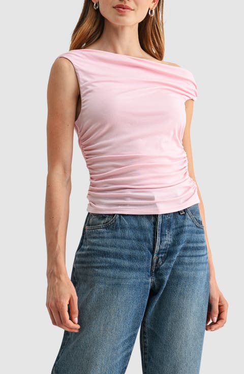 <p>Asymmetric Ruched Top</p>