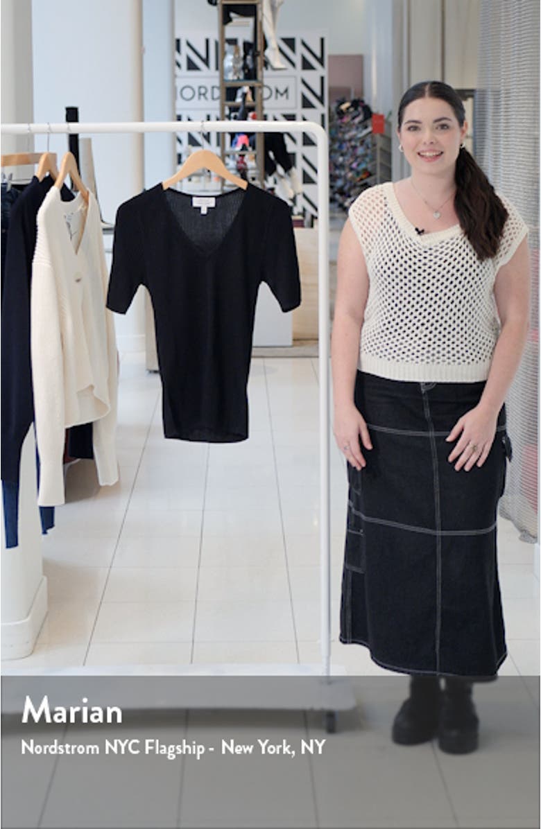 Slim Fit T-Shirt, sales video thumbnail
