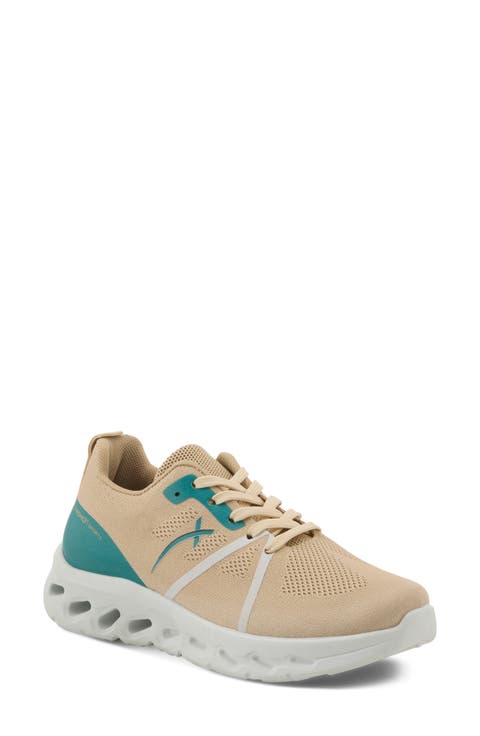 Rushing Low Top Sneaker (Women)