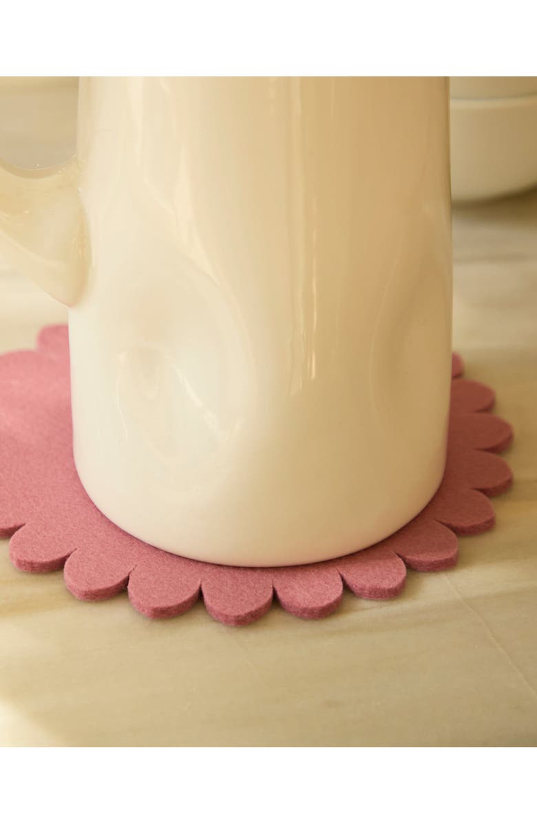 Graf Lantz Crest Merino Wool 8" Trivet, Alternate, color, Mauve