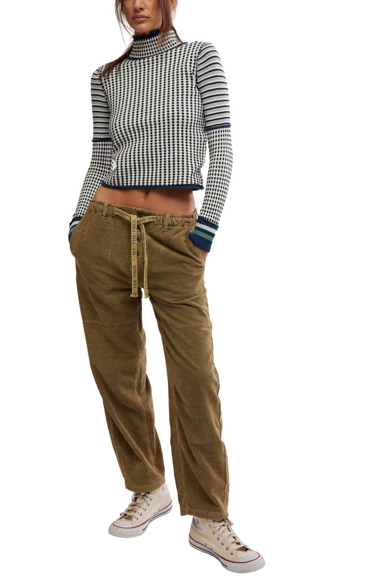 Free People Gamer Cuff Crop Stretch Cotton Blend Sweater, Alternate, color, Ivory Combo