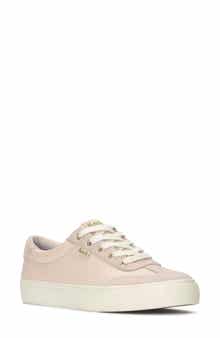 Jump Kick T-Toe Sneaker