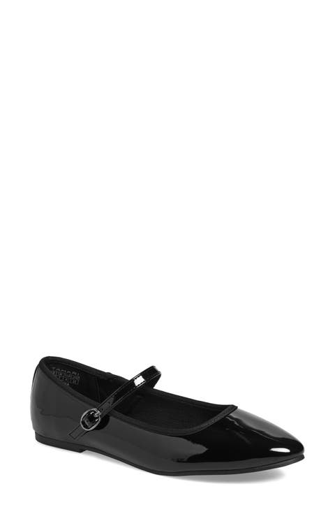 Round Toe Mary Jane Flat (Women)