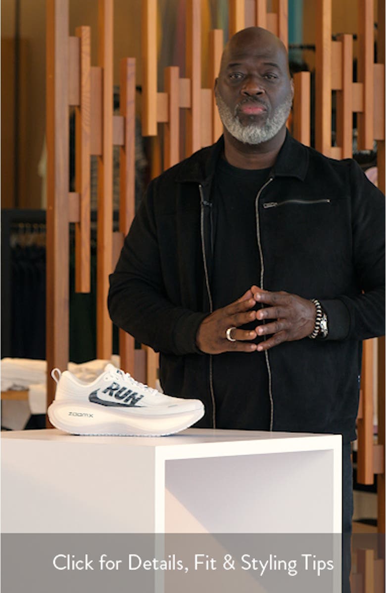 Vomero Plus Run Running Shoe, sales video thumbnail