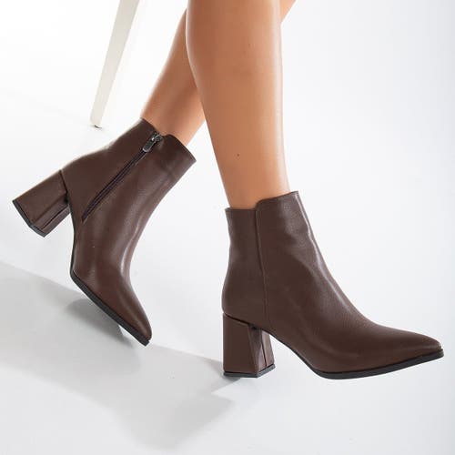 Forever & Always Shoes Edith Pointed Toe Ankle Boots In Brown