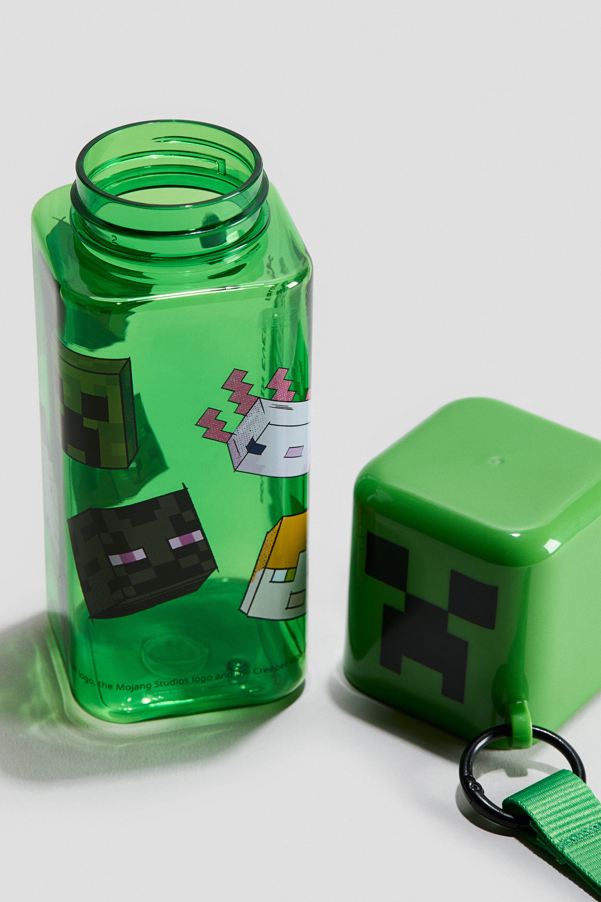 H&M Printed Water Bottle, Alternate, color, Green/Minecraft