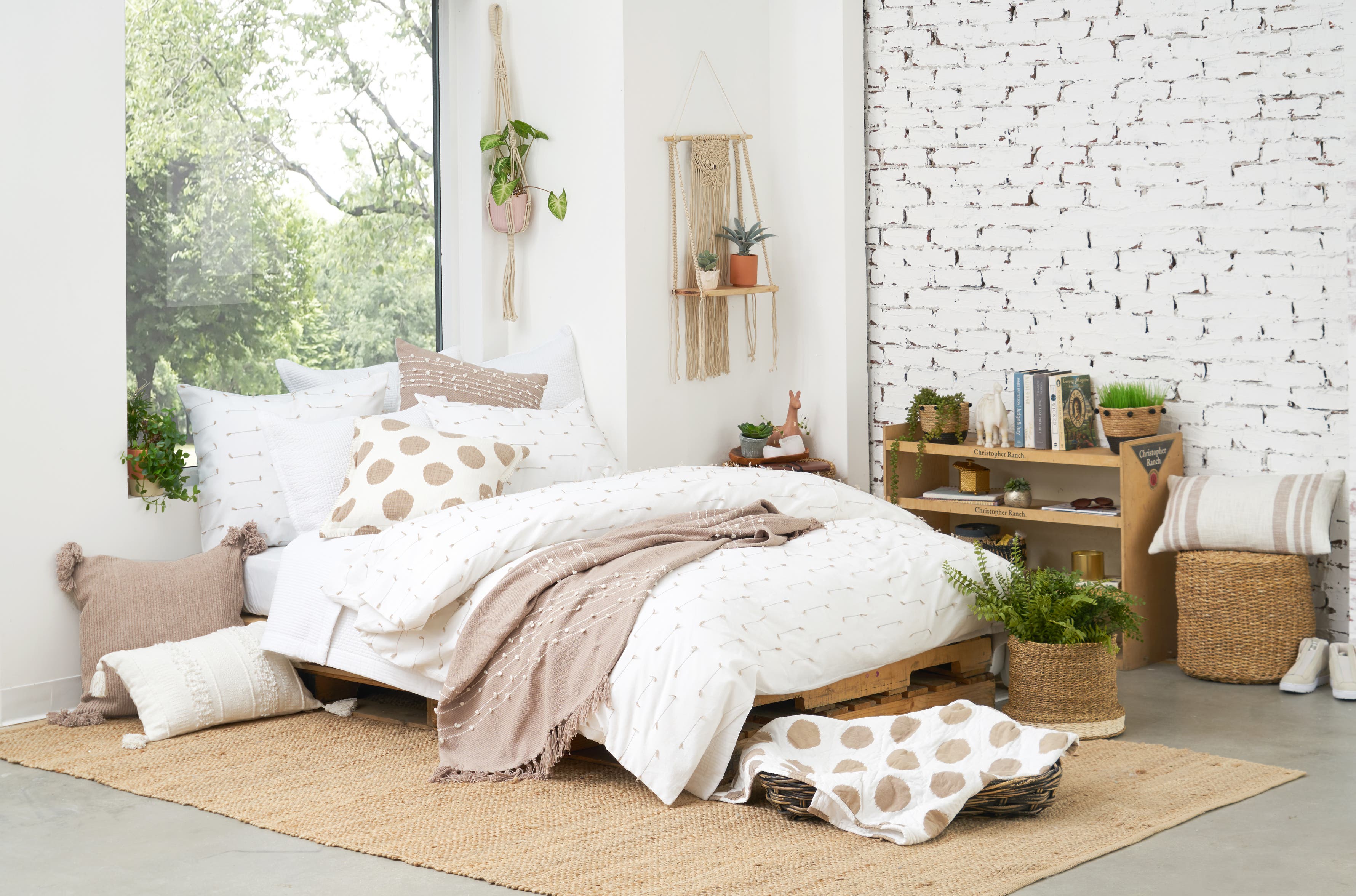 selected White