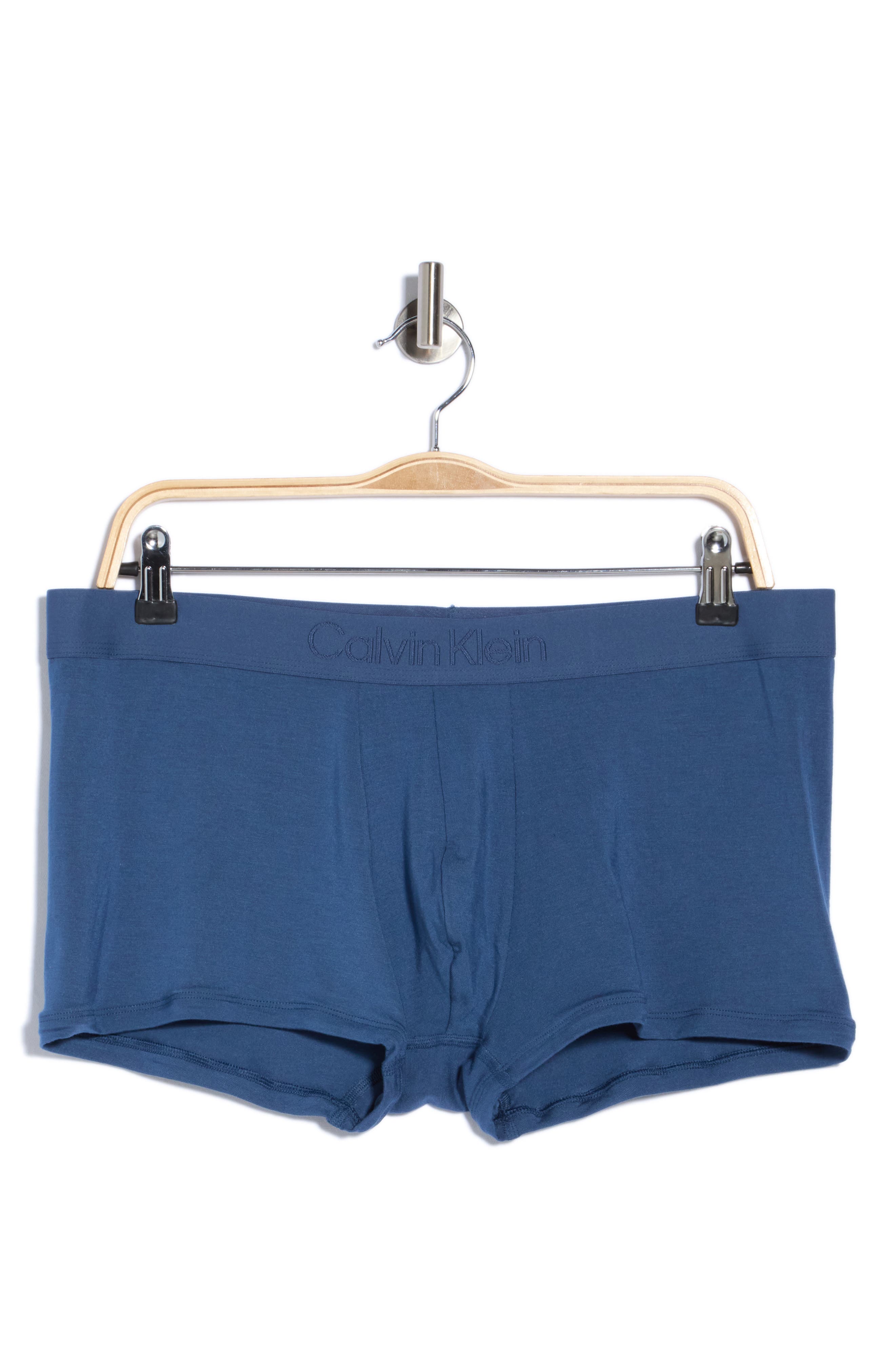 Modal Blend Trunks