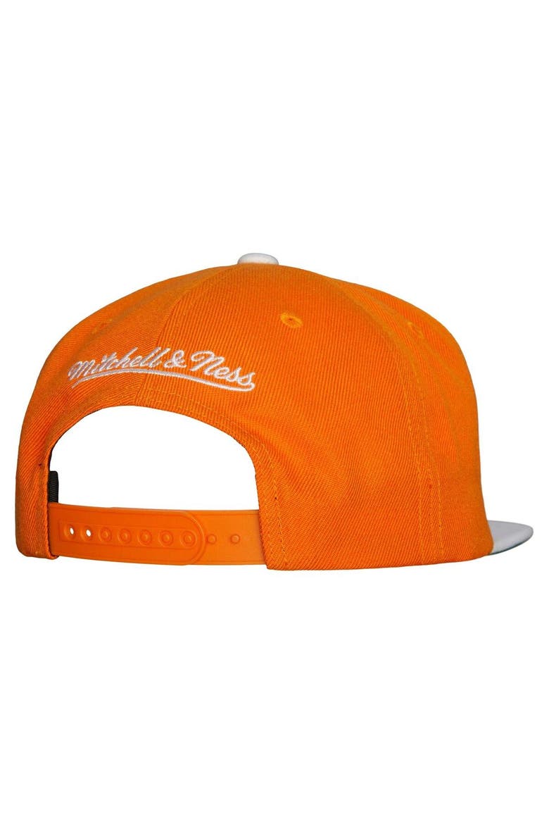 Men's Mitchell & Ness Tennessee Orange/White Tennessee Volunteers 2-Tone 2.0 Snapback Hat, Alternate, color, Tennessee Orange