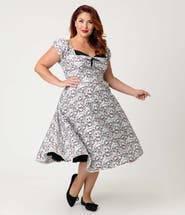 Unique Vintage Plus Size 1950s Sweetheart Swing Dress