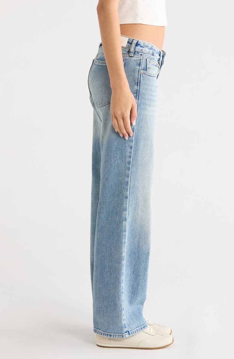 PacSun Zoe Low Rise Wide Leg Girlfriend Jeans, Alternate, color, Medium Indigo