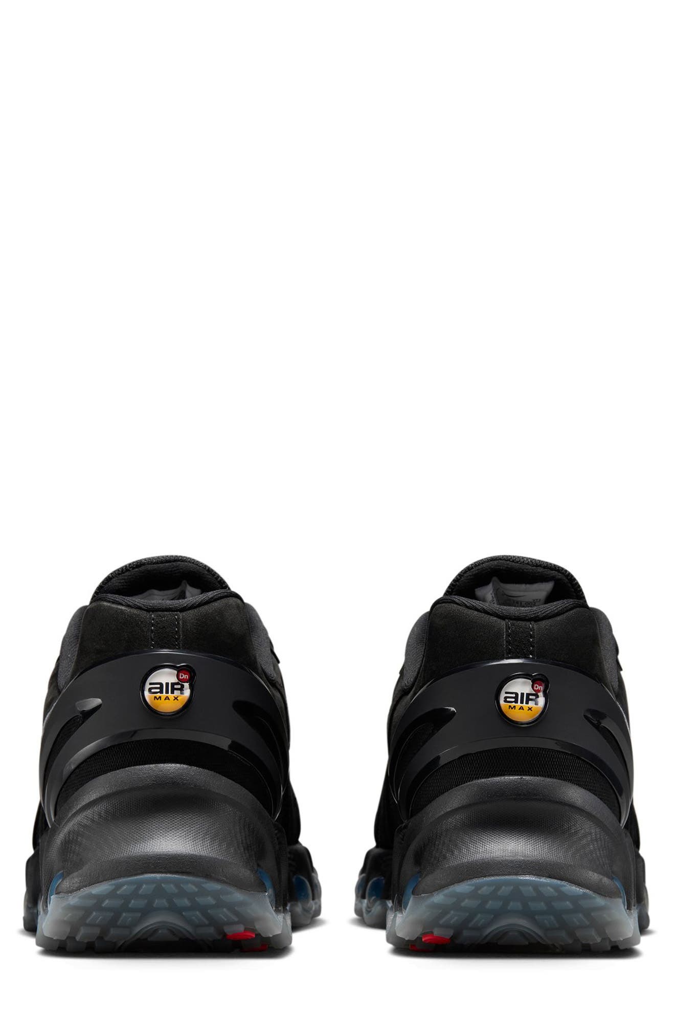 Nike Air Max DN8 Sneaker, Alternate, color, Black/ Smoke Grey