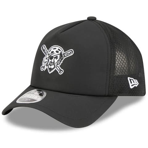 Men's New Era Black Pittsburgh Pirates 2026 Batting Practice Alternate Apex 9FORTY Adjustable Hat