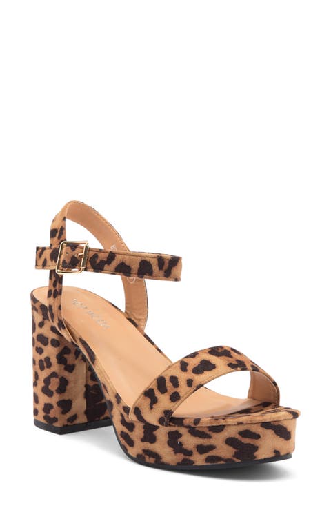 Beverly Platform Sandal (Women)