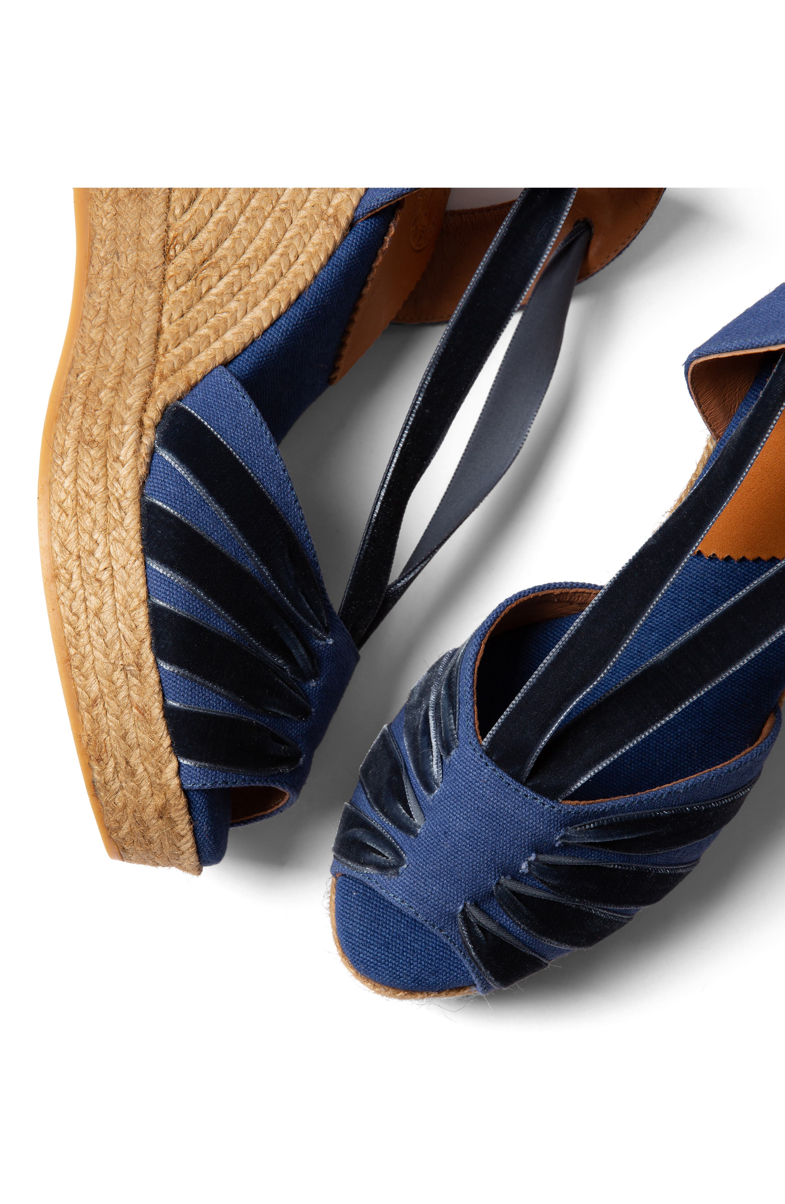 Penelope Chilvers High Catalina Dali Espadrille Platform Wedge, Alternate, color, 