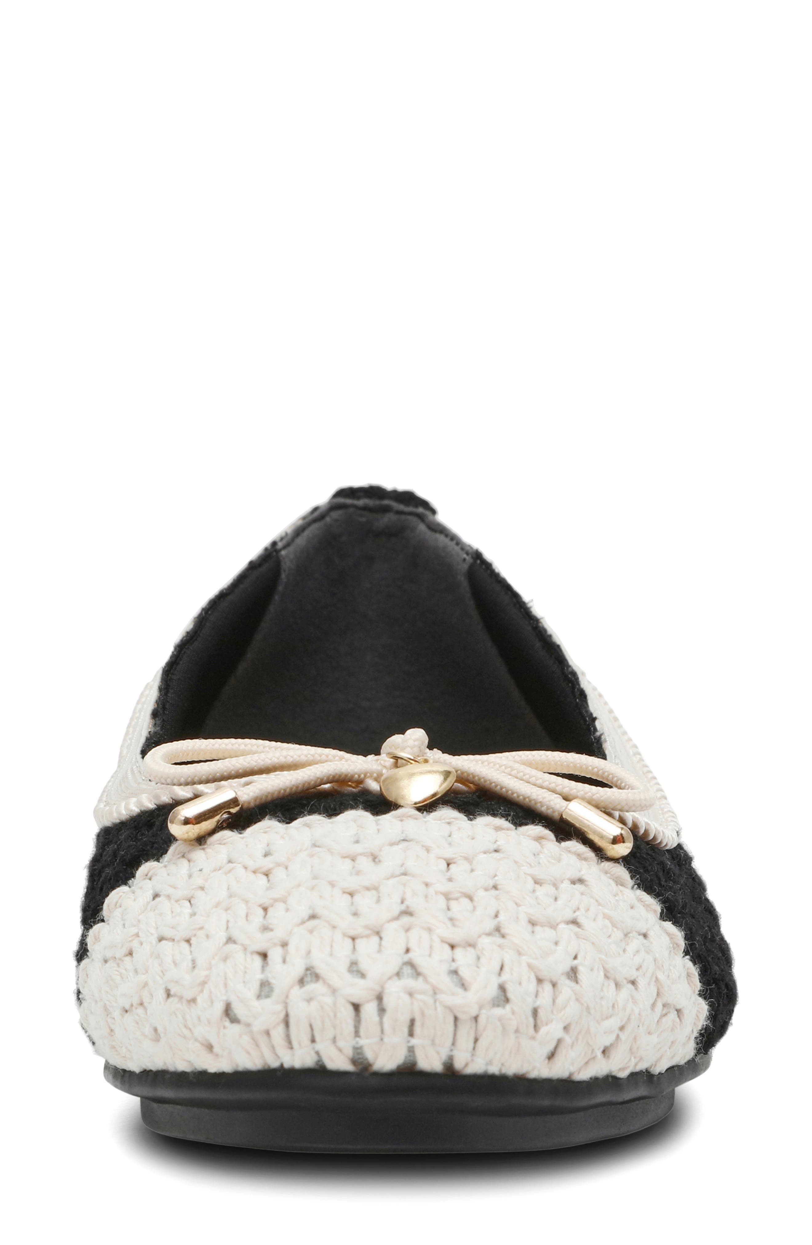 Luci Flat, Alternate, color, BLACK/ CREAM