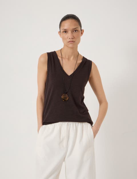 Lio Linen V-Neck Vest