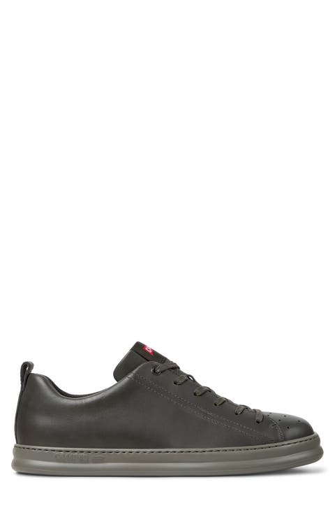 Runner Leather Sneaker