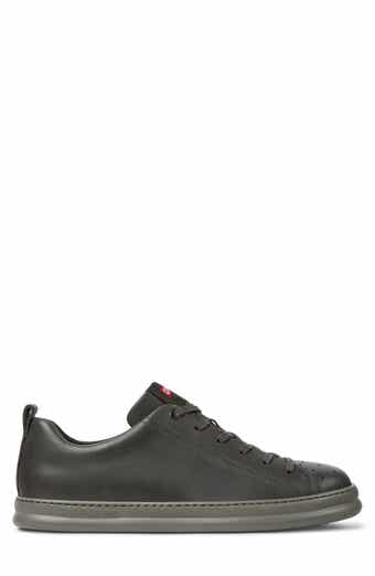 Runner Leather Sneaker